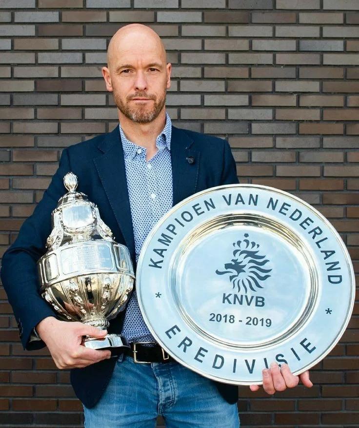 PG电子游戏-包含阿贾克斯豪取一胜，晋级夺冠宝座的词条