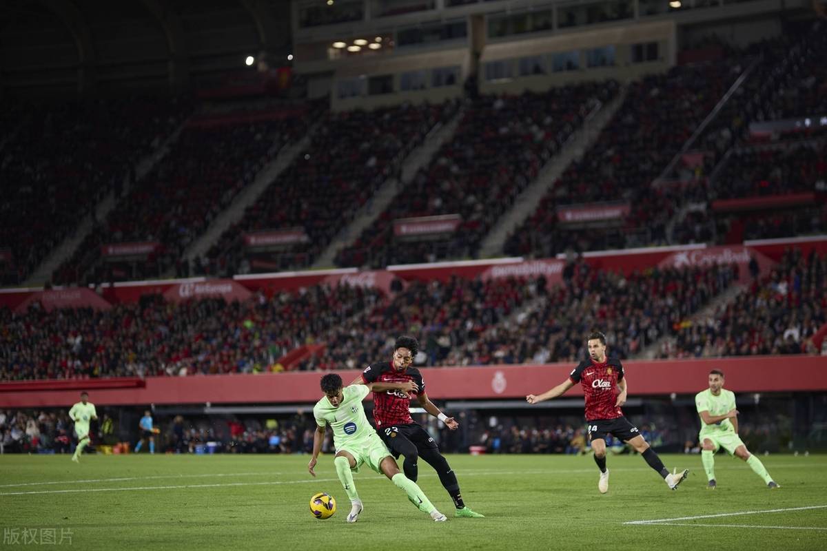 塞尔塔维戈客场大胜,豪取三分提升排名 塞尔塔维戈客场大胜,豪取三分提升排名