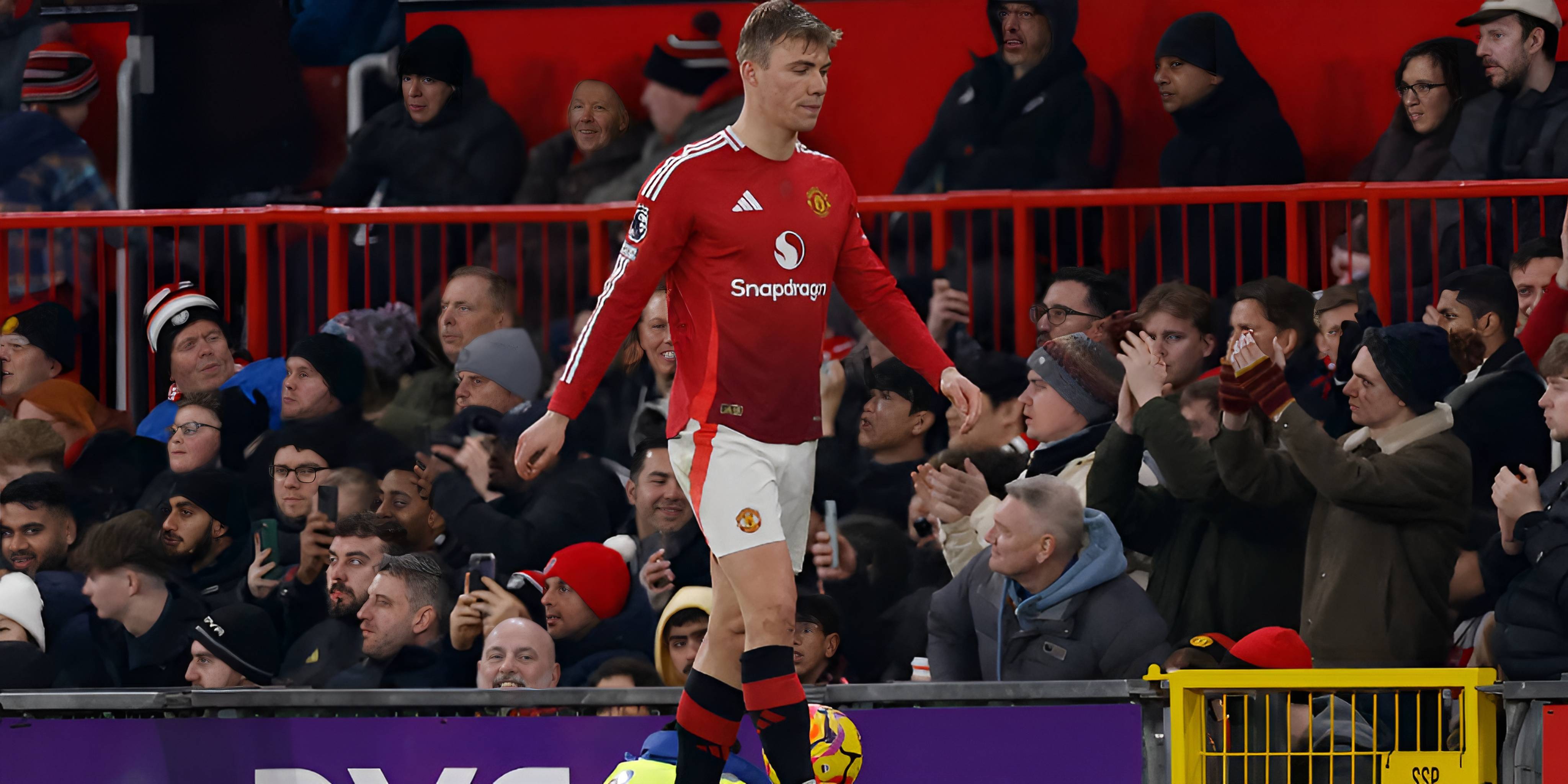 关于曼联客场战平斯旺西,保持不败记录!的信息 关于曼联客场战平斯旺西,保持不败记录!的信息