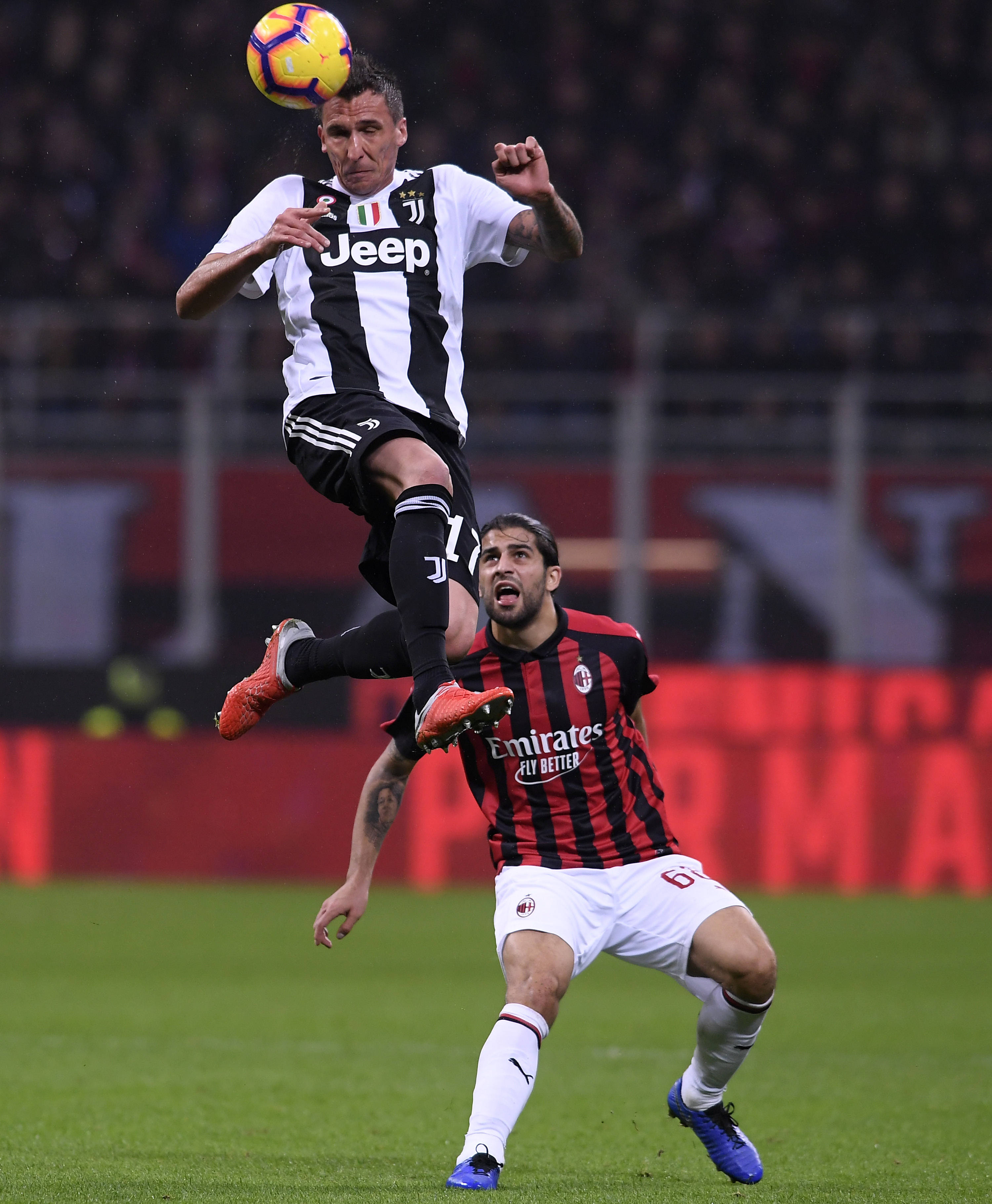 PG电子试玩-AC米兰再战告负，黯然离开欧冠赛场