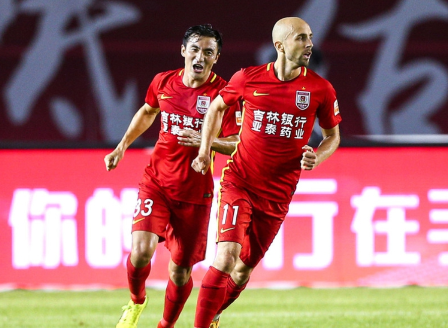 北京篮球队击败强敌，积分榜排名上升