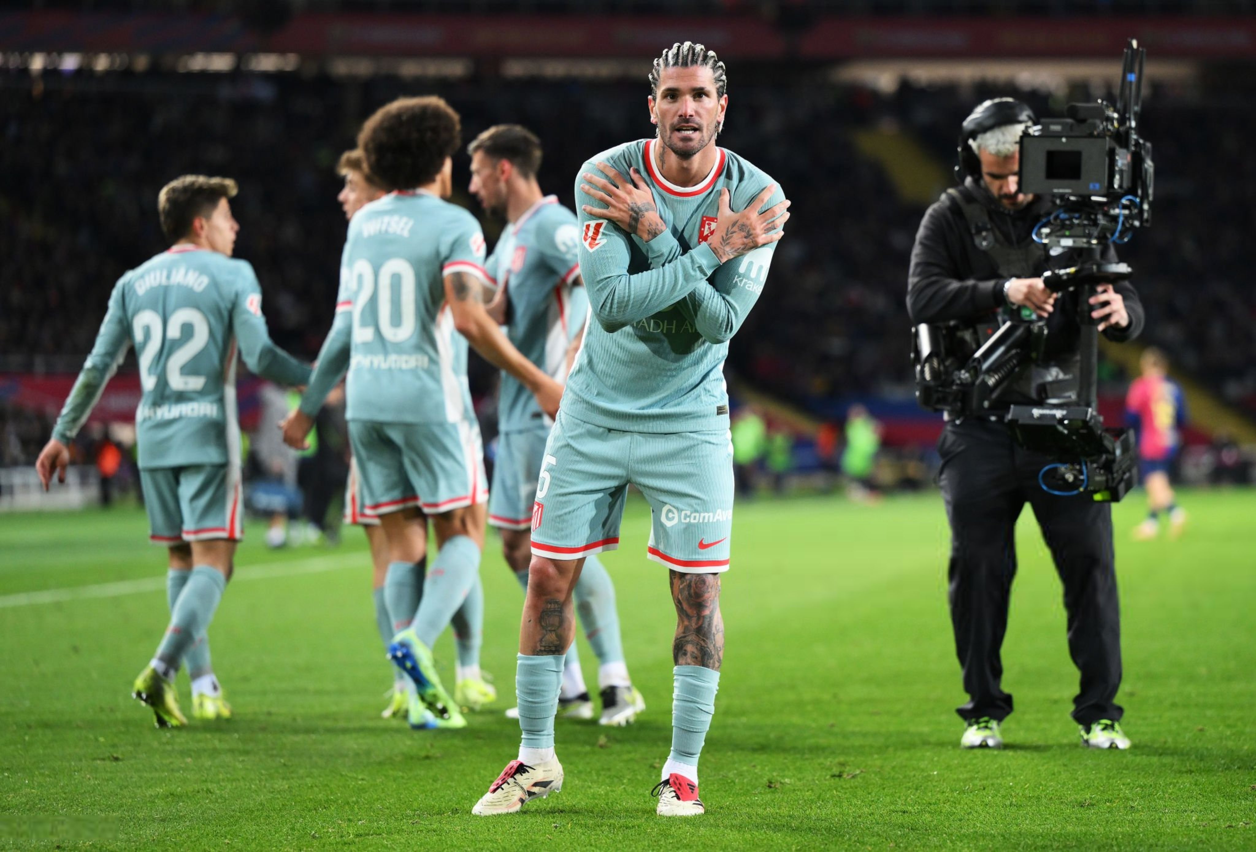 马竞逆转胜利，主场气势如虹