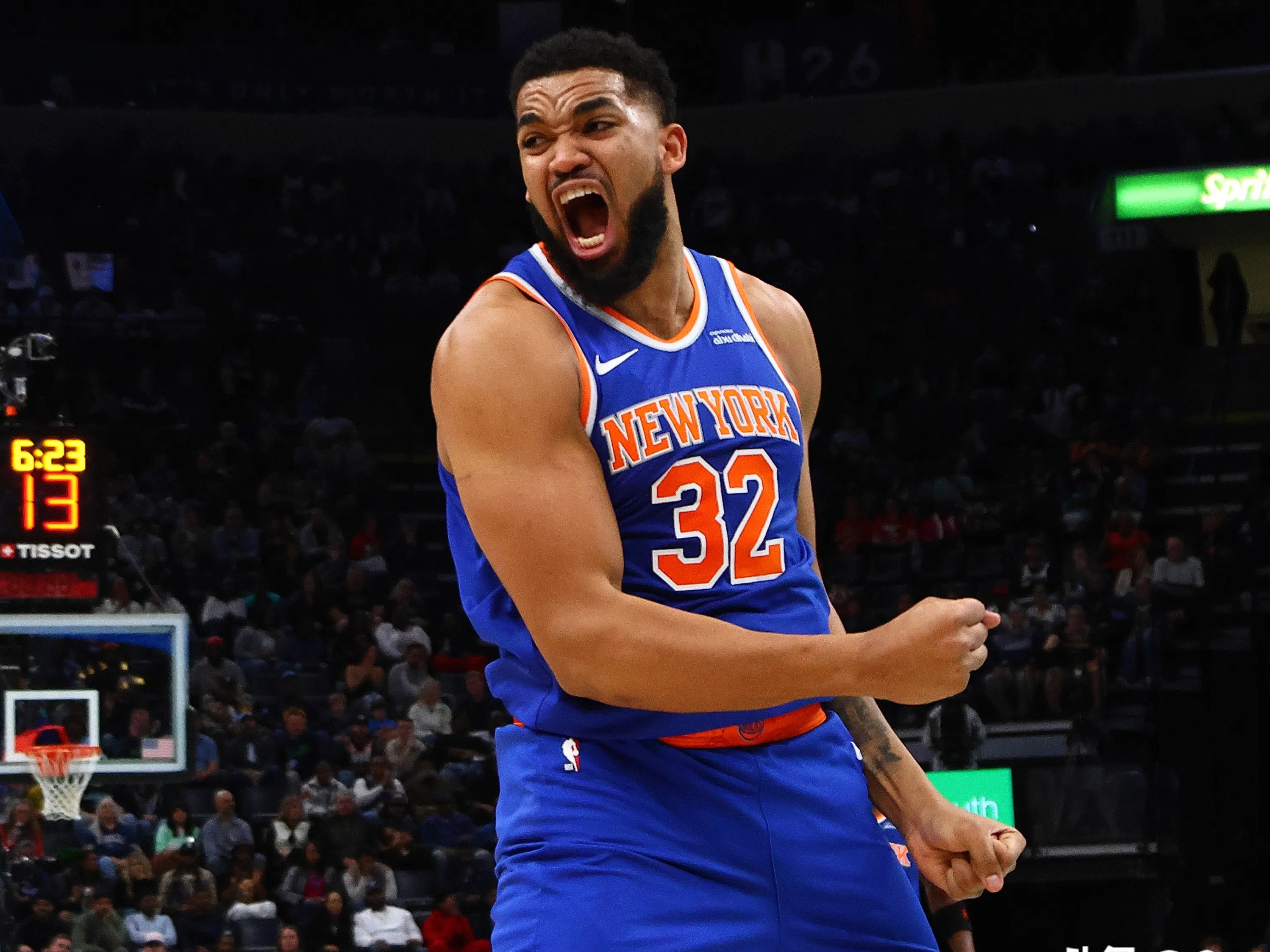 NBA总决赛:快船大胜尼克斯取得开门红 NBA总决赛:快船大胜尼克斯取得开门红