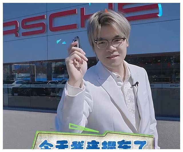 阿尔巴托斯惊险逆转,夺得宝贵三分! 阿尔巴托斯惊险逆转,夺得宝贵三分!