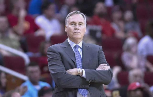 火箭主帅:保罗复出后球队战绩逐渐上升的简单介绍 火箭主帅:保罗复出后球队战绩逐渐上升的简单介绍