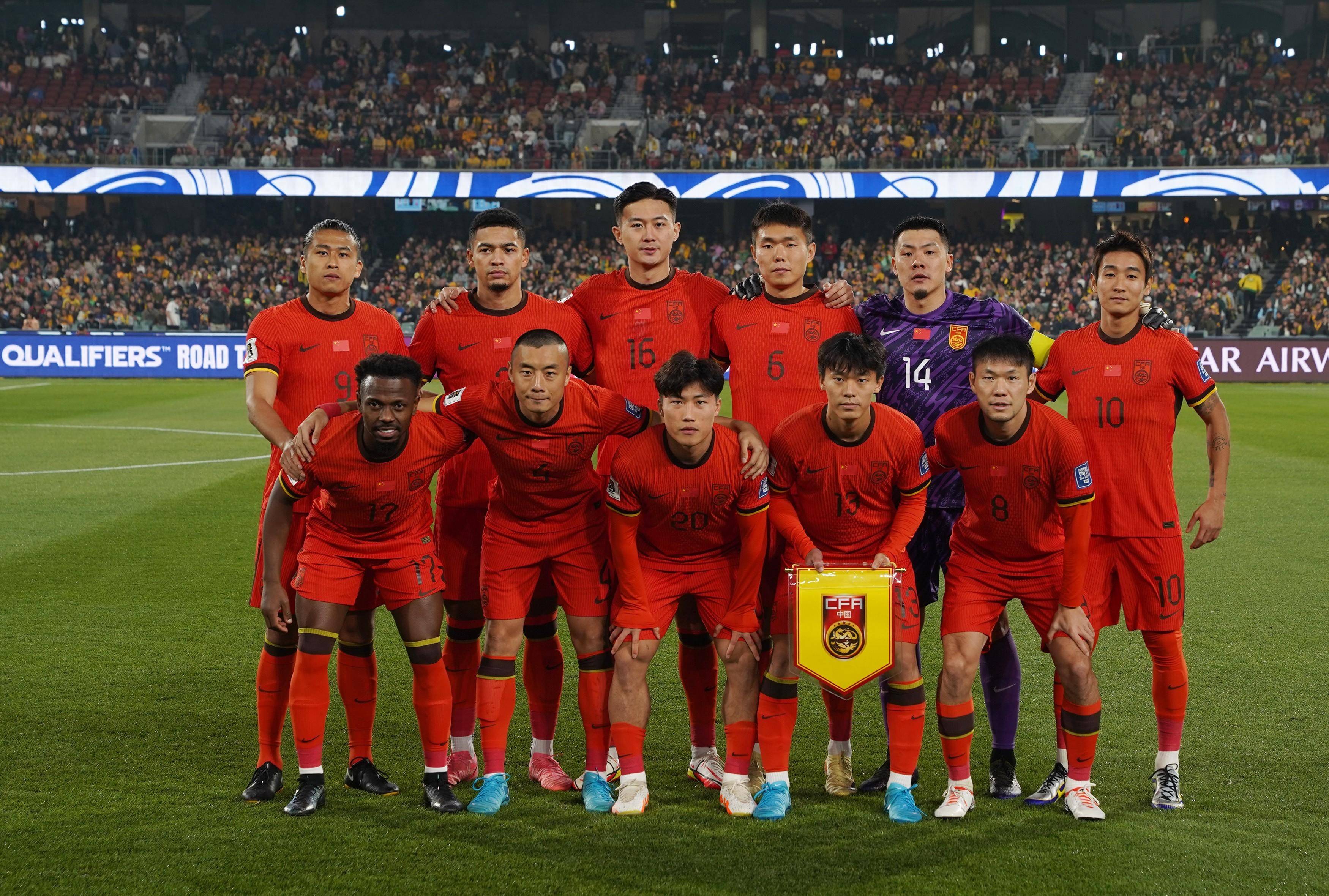 足球大赛火热展开,中东球队竞争强劲 足球大赛火热展开,中东球队竞争强劲