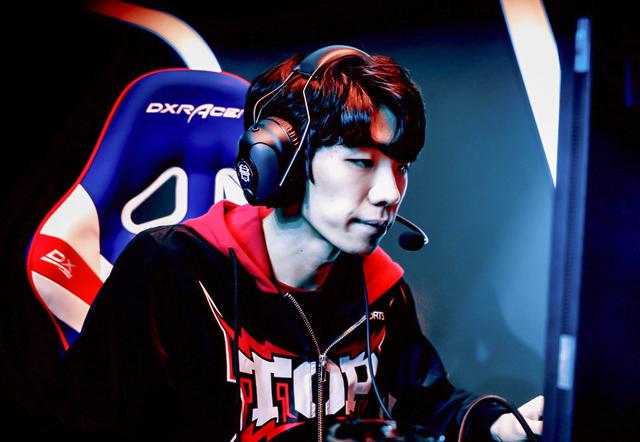 PG电子官方-DFM横扫TES，Bin拿下关键大龙强强对话入围赛，留下经典瞬间的简单介绍