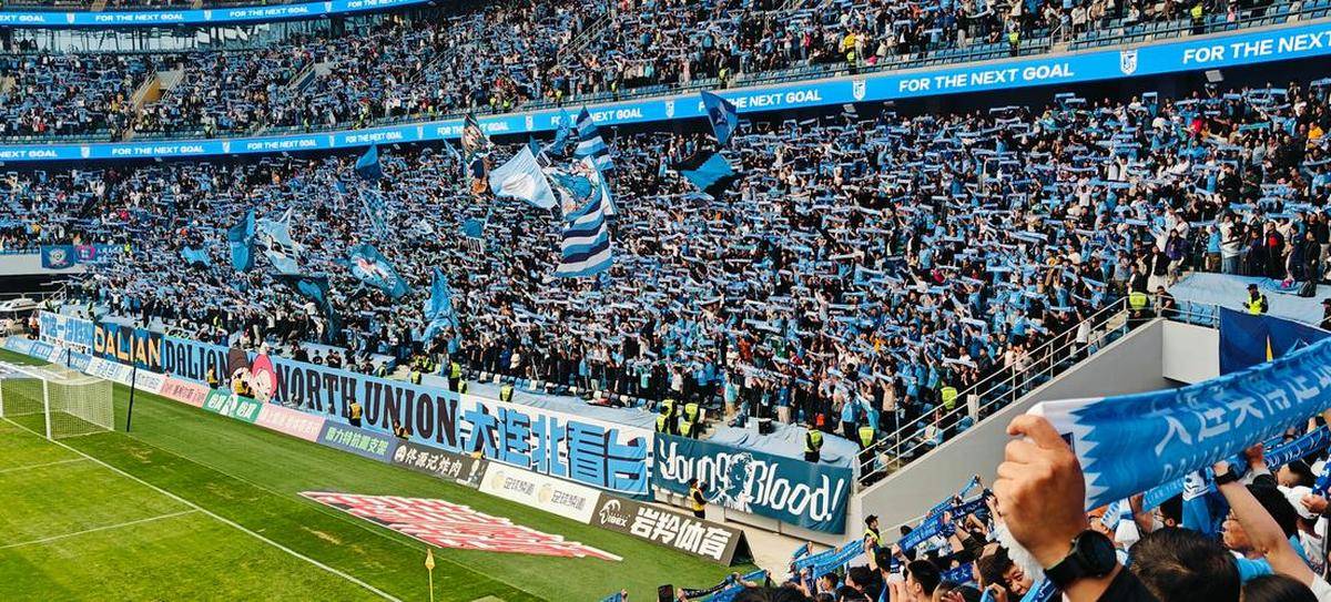 体育竞赛永恒不变,足球比赛再次火爆的简单介绍 体育竞赛永恒不变,足球比赛再次火爆的简单介绍