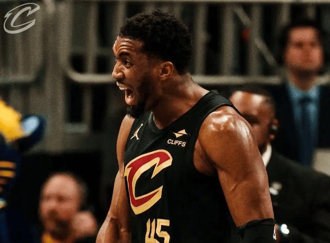 骑士队球星发挥低迷,球队陷入困境 骑士队球星发挥低迷,球队陷入困境