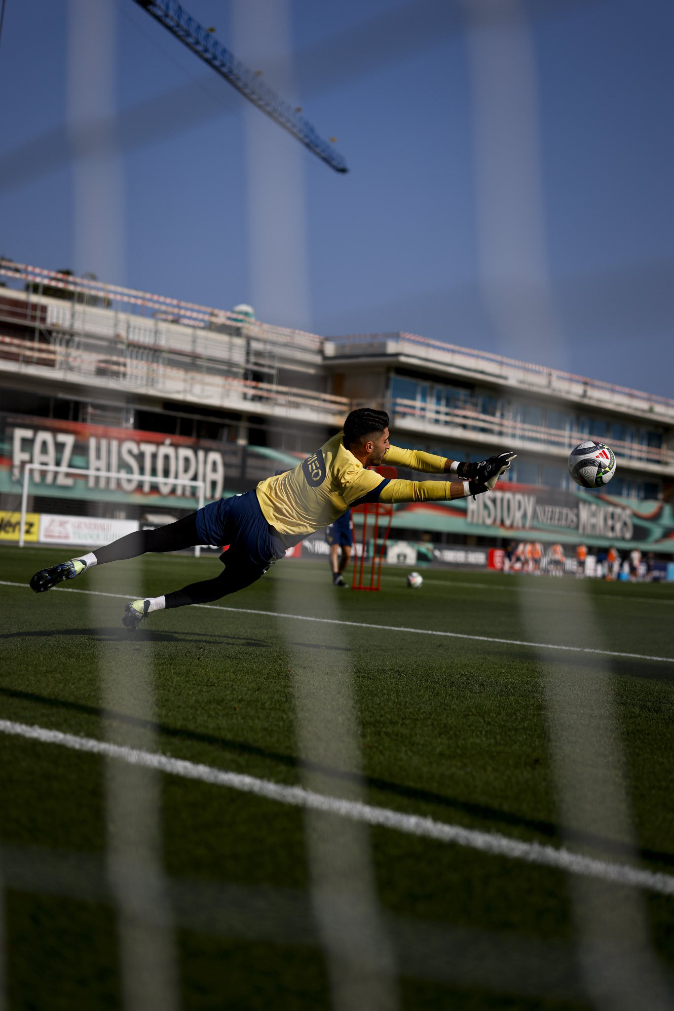 爱沙尼亚面对北马其顿,胜者晋级形势激烈 爱沙尼亚面对北马其顿,胜者晋级形势激烈