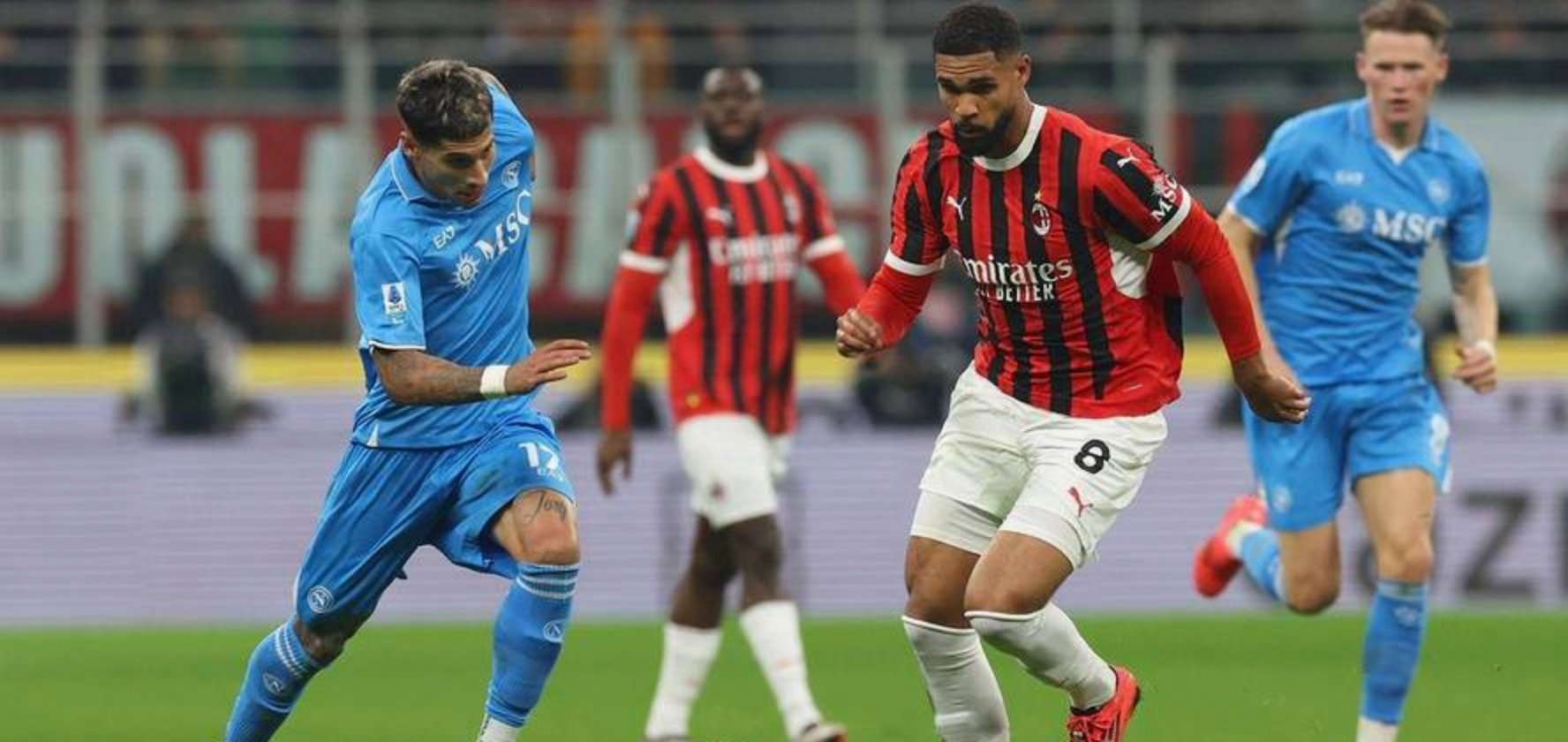 那不勒斯面临对阵AC米兰的挑战 那不勒斯面临对阵AC米兰的挑战