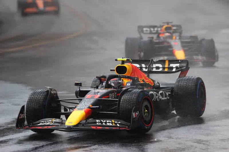 索伯车队绝杀威廉姆斯,佩雷兹统治全场的简单介绍 索伯车队绝杀威廉姆斯,佩雷兹统治全场的简单介绍